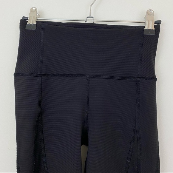 Lululemon Ribbed Wunder Under HR 28" Black 2 - Picture 3 of 9